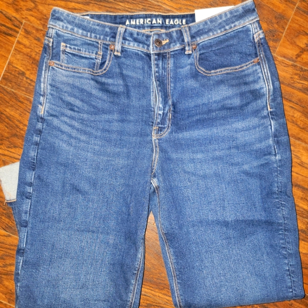 American Eagle MOM jeans 👖